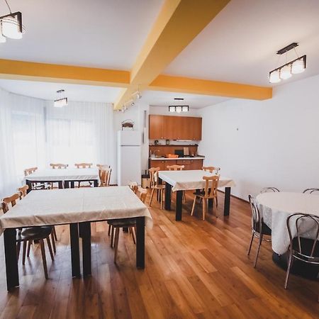 La Padure Pensiune-Restaurant Novaci-Străini المظهر الخارجي الصورة